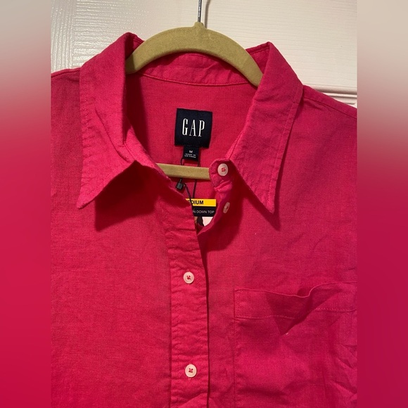 NWT Gap Hot Pink Linen Blend Button Down Collared Shirt Soft Breathable Size S - Picture 2 of 12